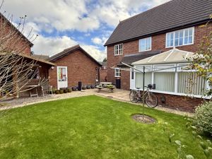 Photo 15- click for photo gallery